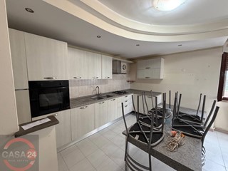 Trilocale in Vendita a Latina, 125'000&euro;, 65 m²