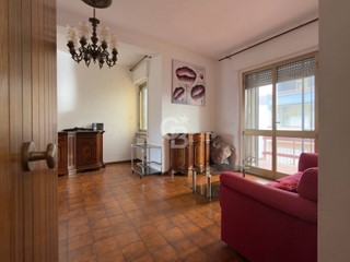 Quadrilocale in Vendita a Viterbo, 125'000&euro;, 108 m²