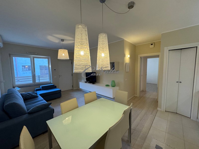 Trilocale in Affitto a Menaggio, 1'000&euro;, 70 m²