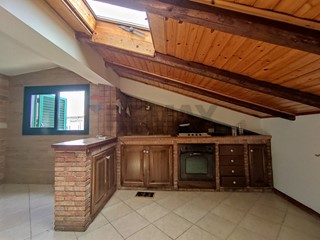 Trilocale in Vendita a San Pietro Clarenza, 58'000&euro;, 73 m²