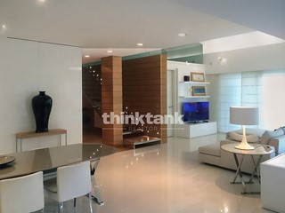 Appartamento in Vendita a Caltagirone, 520'000&euro;, 303 m²