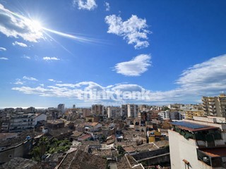 Trilocale in Vendita a Catania, 132'600&euro;, 78 m²