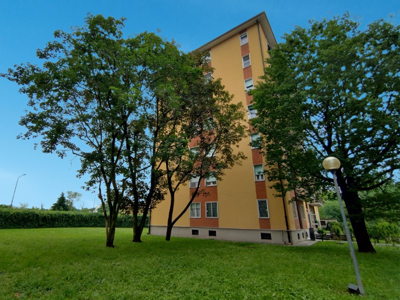 Trilocale in Vendita a Milano, 189'000&euro;, 90 m², arredato