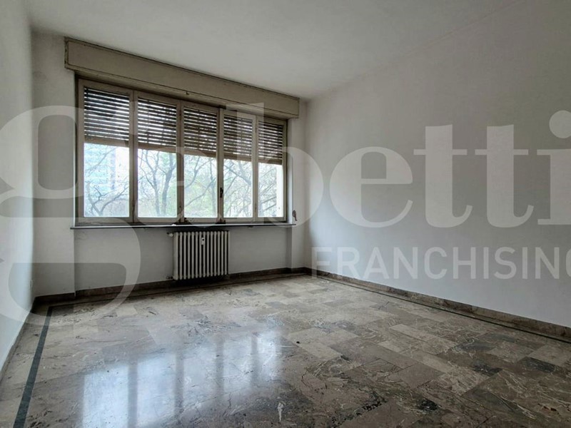 Trilocale in Vendita a Piacenza, 80'000&euro;, 84 m²