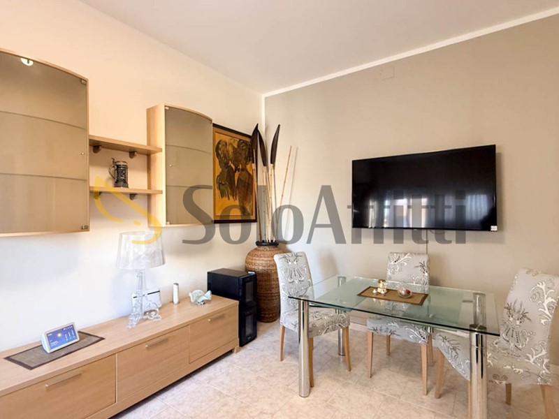 Appartamento in Affitto a Grosseto, zona Regioni, 100 m², arredato