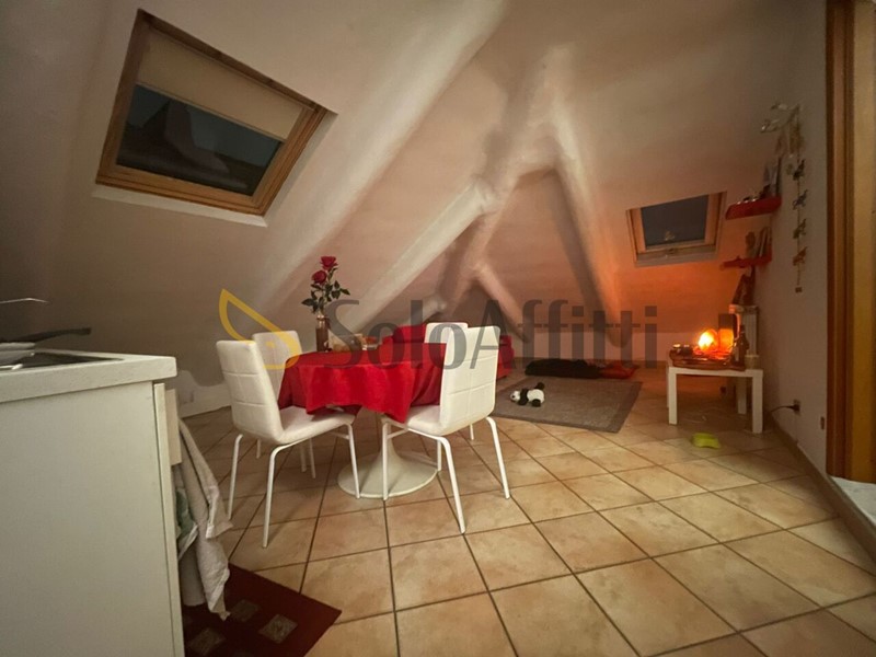 Bilocale in Affitto a Torino, zona Campidoglio, 570&euro;, 55 m², arredato