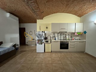 Monolocale in Affitto a Torino, zona Centro, 480&euro;, 40 m², arredato