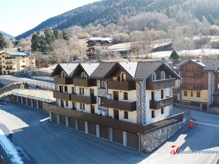 Quadrilocale in Vendita a Temù, 345'000&euro;, 79 m²