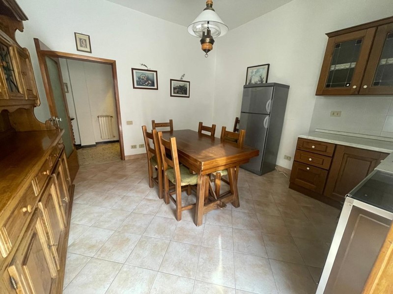 Bilocale in Vendita a Poggibonsi, 110'000&euro;, 57 m²