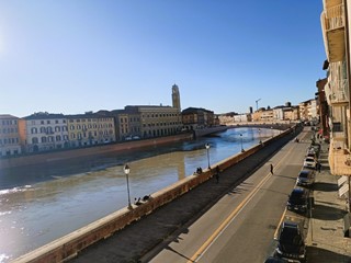 Appartamento in Vendita a Pisa, 710'000&euro;, 217 m²