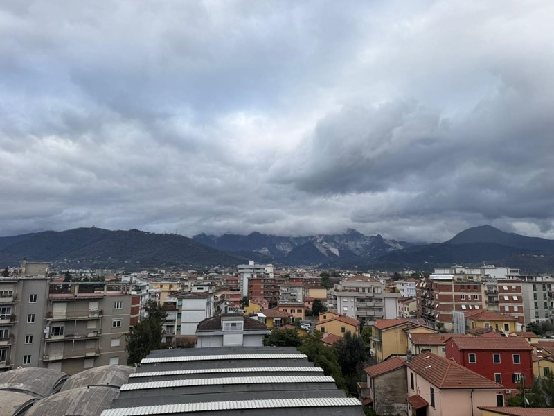 Quadrilocale in Vendita a Carrara, zona Marina di Carrara, 205'000&euro;, 90 m²