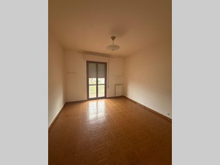 Quadrilocale in Vendita a Carrara, zona Marina di Carrara, 205'000&euro;, 90 m²