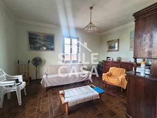 Appartamento in Vendita a Altopascio, 198'000&euro;, 141 m², arredato, con Box