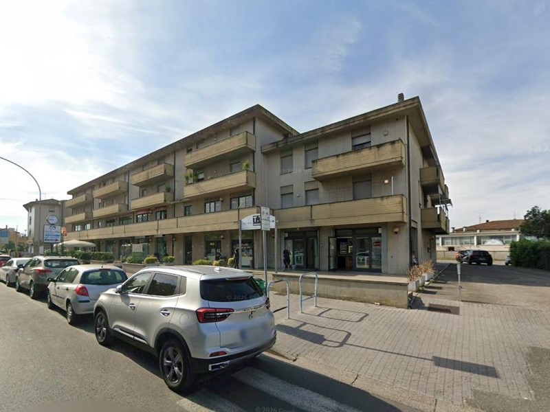 Quadrilocale in Vendita a Ponsacco, 93'750&euro;, 122 m², con Box