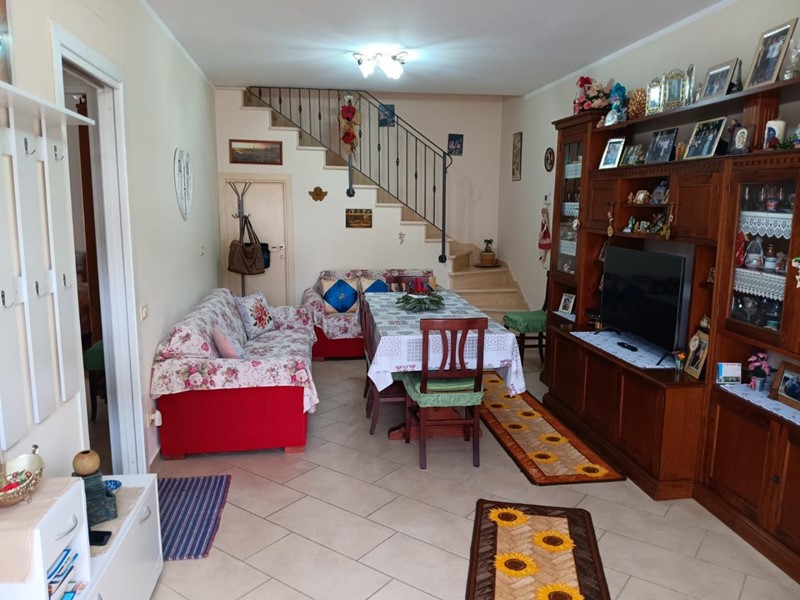 Quadrilocale in Vendita a Massa, zona Ricortola, 290'000&euro;, 113 m², arredato