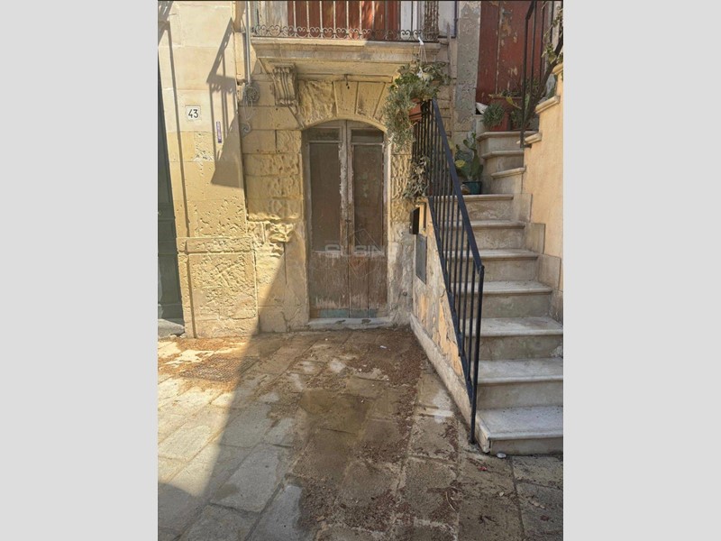 Monolocale in Vendita a Siracusa, 58'000&euro;, 32 m²