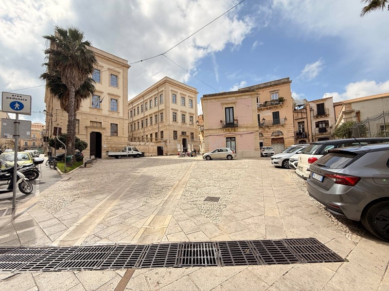 Monolocale in Vendita a Siracusa, 65'000&euro;, 32 m²