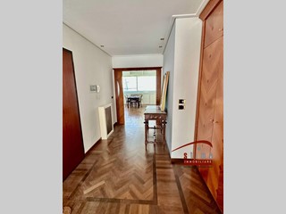 Quadrilocale in Vendita a Siracusa, 180'000&euro;, 150 m²