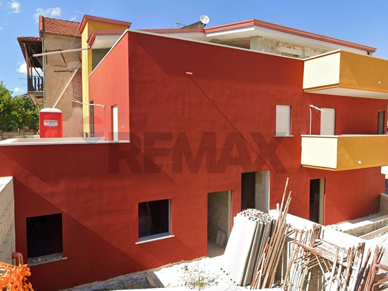 Appartamento in Vendita a Ceccano, 330'000&euro;, 588 m²
