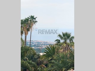 Quadrilocale in Vendita a Acireale, 175'000&euro;, 160 m²