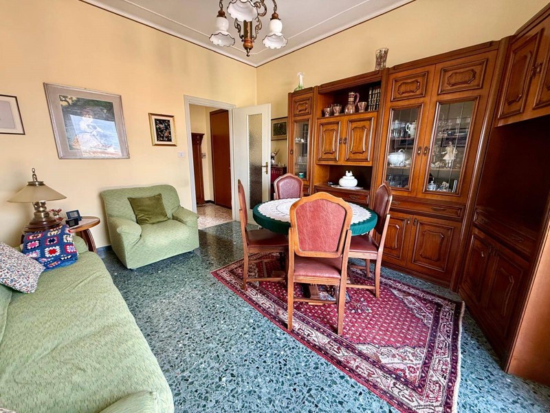 Quadrilocale in Vendita a Alessandria, 79'000&euro;, 85 m²