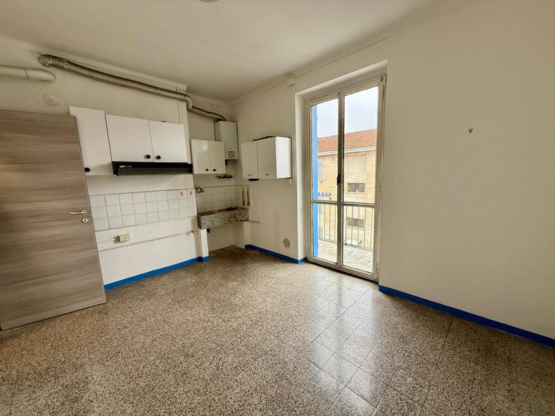 Quadrilocale in Vendita a Alessandria, 30'000&euro;, 85 m²
