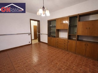 Appartamento in Vendita a Caprino Veronese, 190'000&euro;, 90 m²