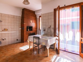 Trilocale in Vendita a Belpasso, 109'000&euro;, 100 m²