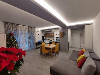 Quadrilocale in Vendita a Bologna, 499'000&euro;, 121 m²