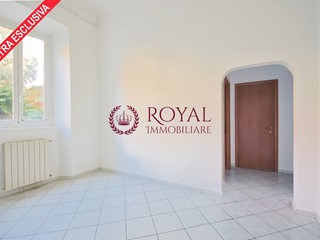 Trilocale in Vendita a Livorno, 250'000&euro;, 100 m²