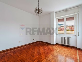 Appartamento in Vendita a Brescia, 335'000&euro;, 160 m²