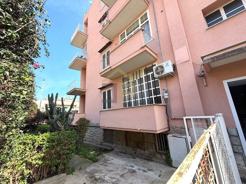 Quadrilocale in Vendita a Bagheria, 138'000&euro;, 142 m²