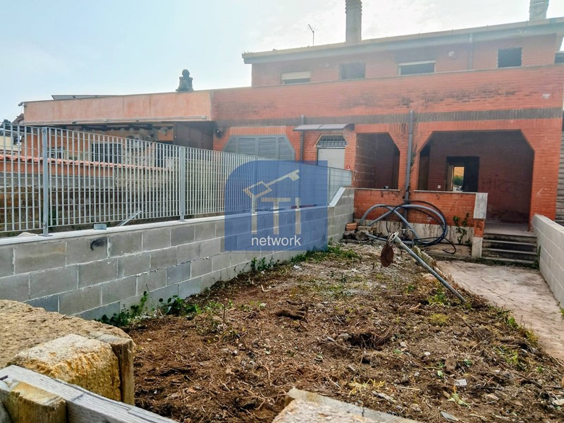 Bilocale in Vendita a Ardea, 79'000&euro;, 60 m²
