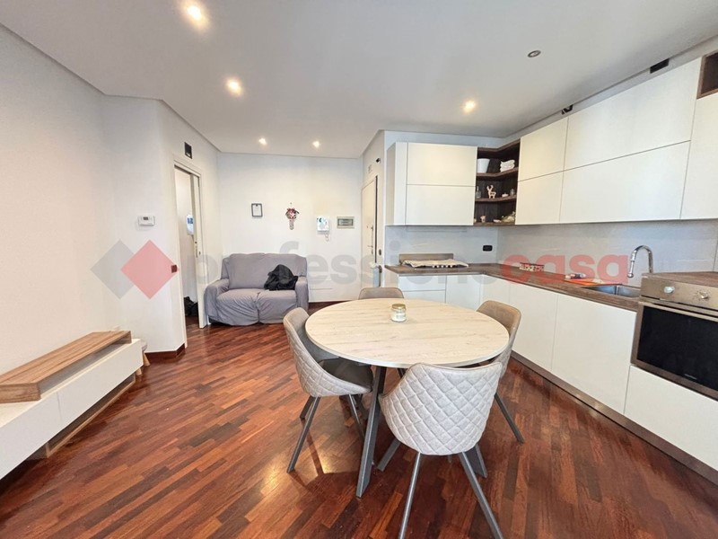 Bilocale in Vendita a Bari, 142'000&euro;, 48 m²