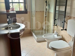 Trilocale in Vendita a Sant'Agata Bolognese, 175'000&euro;, 73 m², con Box