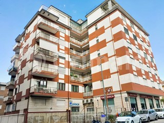 Appartamento in Vendita a Benevento, 175'000&euro;, 130 m²