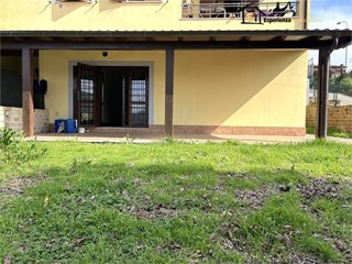 Quadrilocale in Vendita a Forano, 135'000&euro;, 115 m²