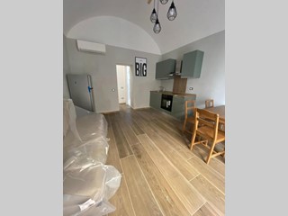 Bilocale in Vendita a San Giuliano Terme, zona Molina di Quosa, 80'000&euro;, 45 m², arredato