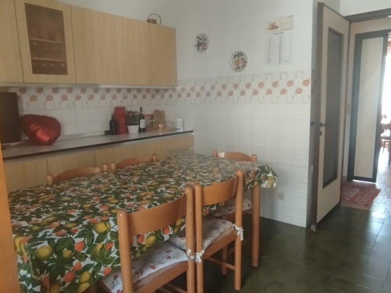 Appartamento in Vendita a Massa, zona Quercioli, 188'000&euro;, 115 m², arredato