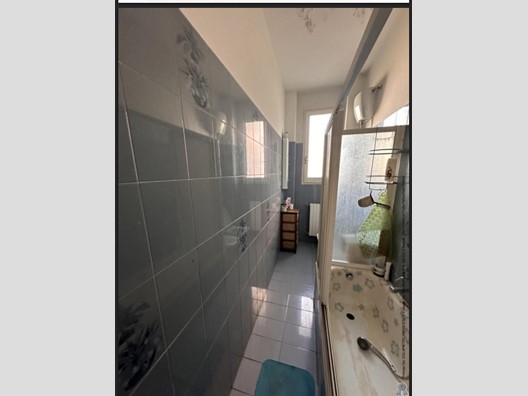 Quadrilocale in Vendita a Firenze, 198'000&euro;, 79 m²