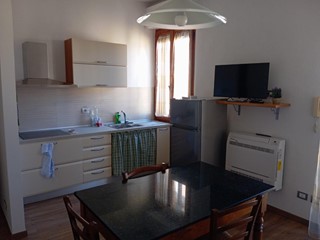 Trilocale in Vendita a Poggibonsi, 130'000&euro;, 64 m²
