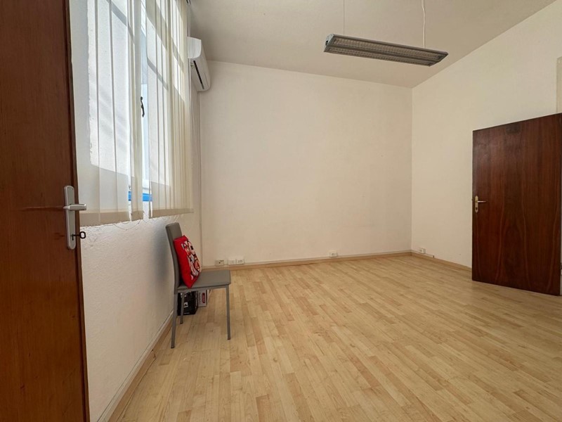 Trilocale in Vendita a Massarosa, 49'000&euro;, 50 m²