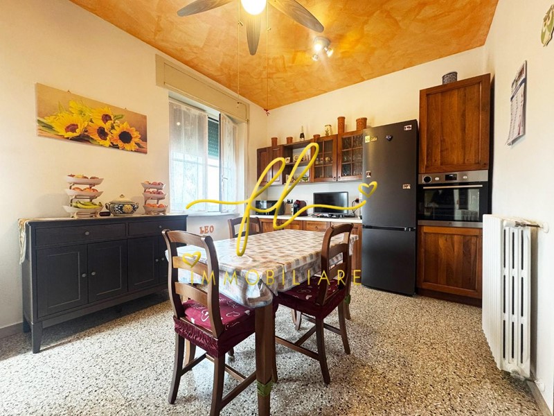 Appartamento in Vendita a Collesalvetti, 158'000&euro;, 101 m²