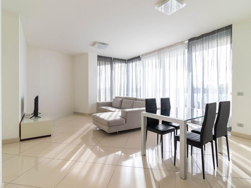 Attico in Vendita a Pisa, 498'000&euro;, 101 m², arredato, con Box