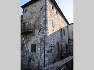 Appartamento in Vendita a Colle di Val D'Elsa, 250'000&euro;, 250 m²