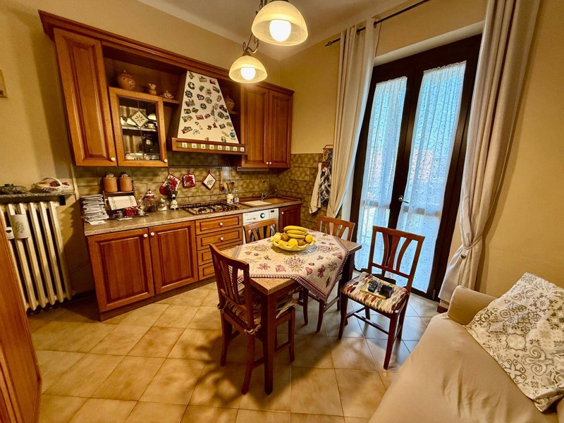 Trilocale in Vendita a Alessandria, 38'000&euro;, 70 m²