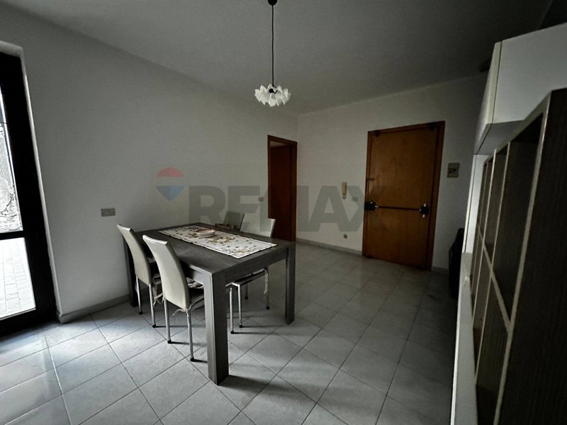 Trilocale in Vendita a Mascali, 72'000&euro;, 62 m²