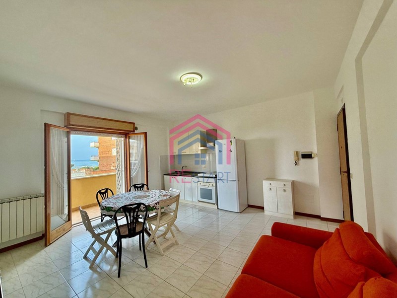 Trilocale in Vendita a Ardea, 119'000&euro;, 70 m²