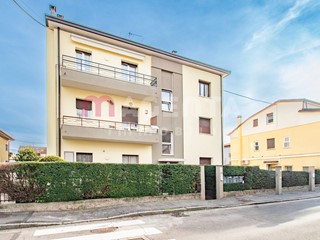 Trilocale in Vendita a Brescia, 163'000&euro;, 80 m²