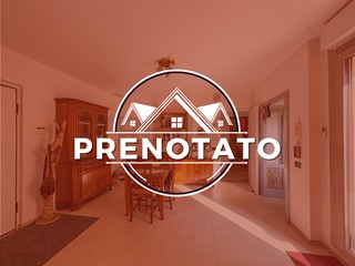 Trilocale in Vendita a Azzate, 179'000&euro;, 116 m²